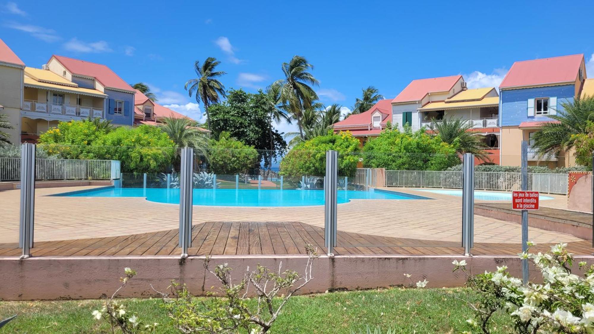 Appartement Edenoa/Vue Mer/ Plage/Piscine Le Gosier  Exterior foto